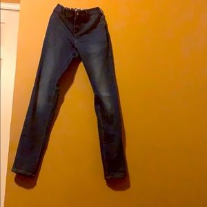 I am selling a only Navy jeggings